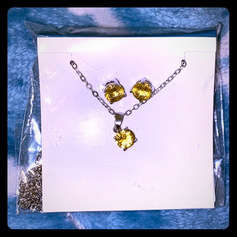 Matching necklace and earrings new with tags